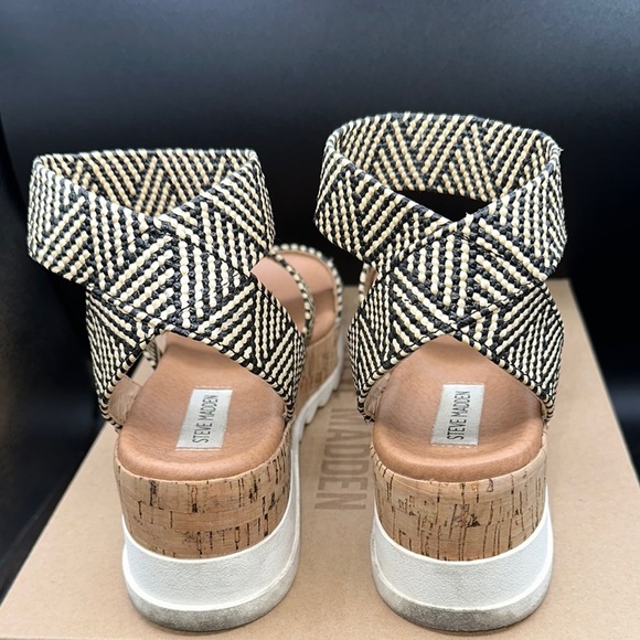 STEVE MADDEN BANDI PLATFORM SANDALS WOMEN BLACK-TAN size 7.5 - Picture 3 of 5